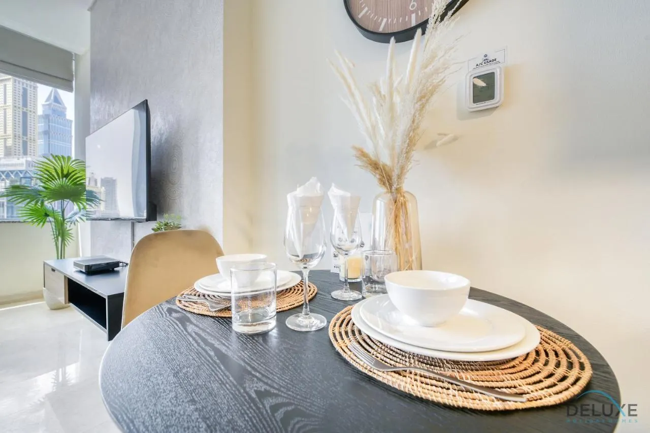 Special Offer Stylish 1Br With Pool & City Views By Deluxe Holiday Homes Dubái Emiratos Árabes Unidos