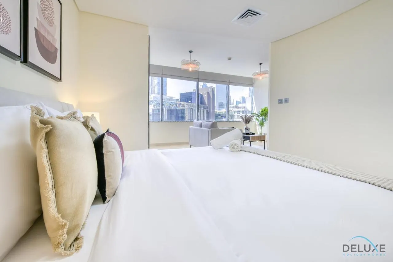 Special Offer Stylish 1Br With Pool & City Views By Deluxe Holiday Homes Dubái Apartamento